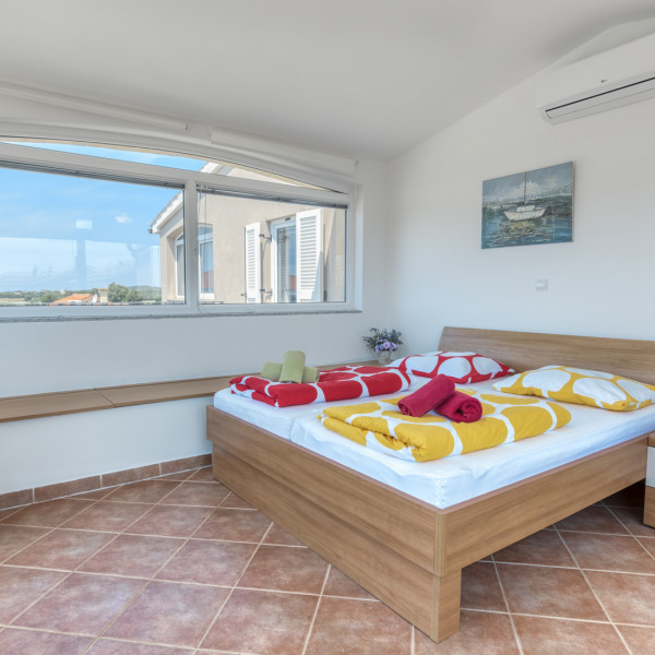 Bedrooms, Villa GRACIA - big house, covered pool, bbq, playground & t. tennis, game room - billiards & t. football, Pula - Istria, Holidays in Croatia Hrvatska