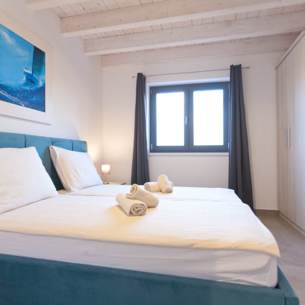 Bedrooms, Villa STELLA - Pomer, Istria - heated pool, jacuzzi, sauna, bbq & table tennis near the beach, Holidays in Croatia Hrvatska