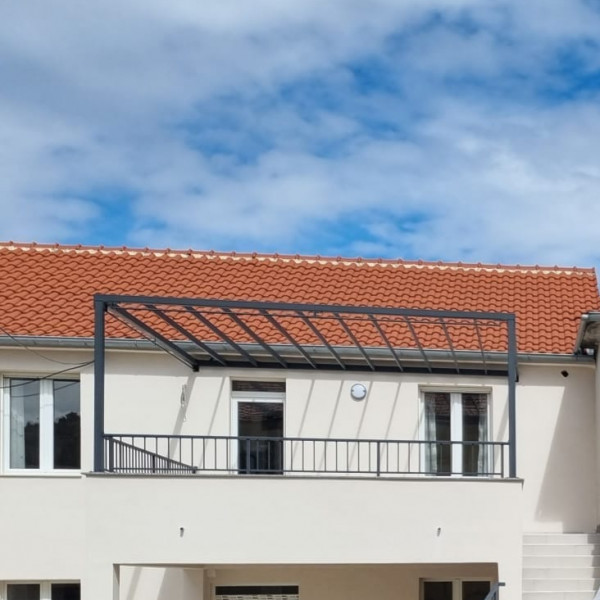 Beach apartment Kate - Wake up to the sea, terrace, garden & parking, Murter - Dalmatia, Holidays in Croatia Hrvatska