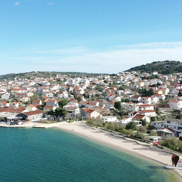 Beach studio KATE - Wake up to the sea, terrace, garden & parking, Murter - Dalmatia, Vacanze in Croazia Hrvatska