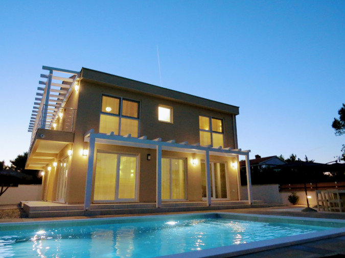 Villa OLIVIA - new, modern house near the beach, pool, sauna, jacuzzi & bbq, Liznjan - Istria, Urlaub in Kroatien Hrvatska